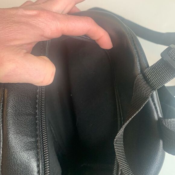 Bioworld Disney Mickey Mouse Kids Backpack - Picture 6 of 6